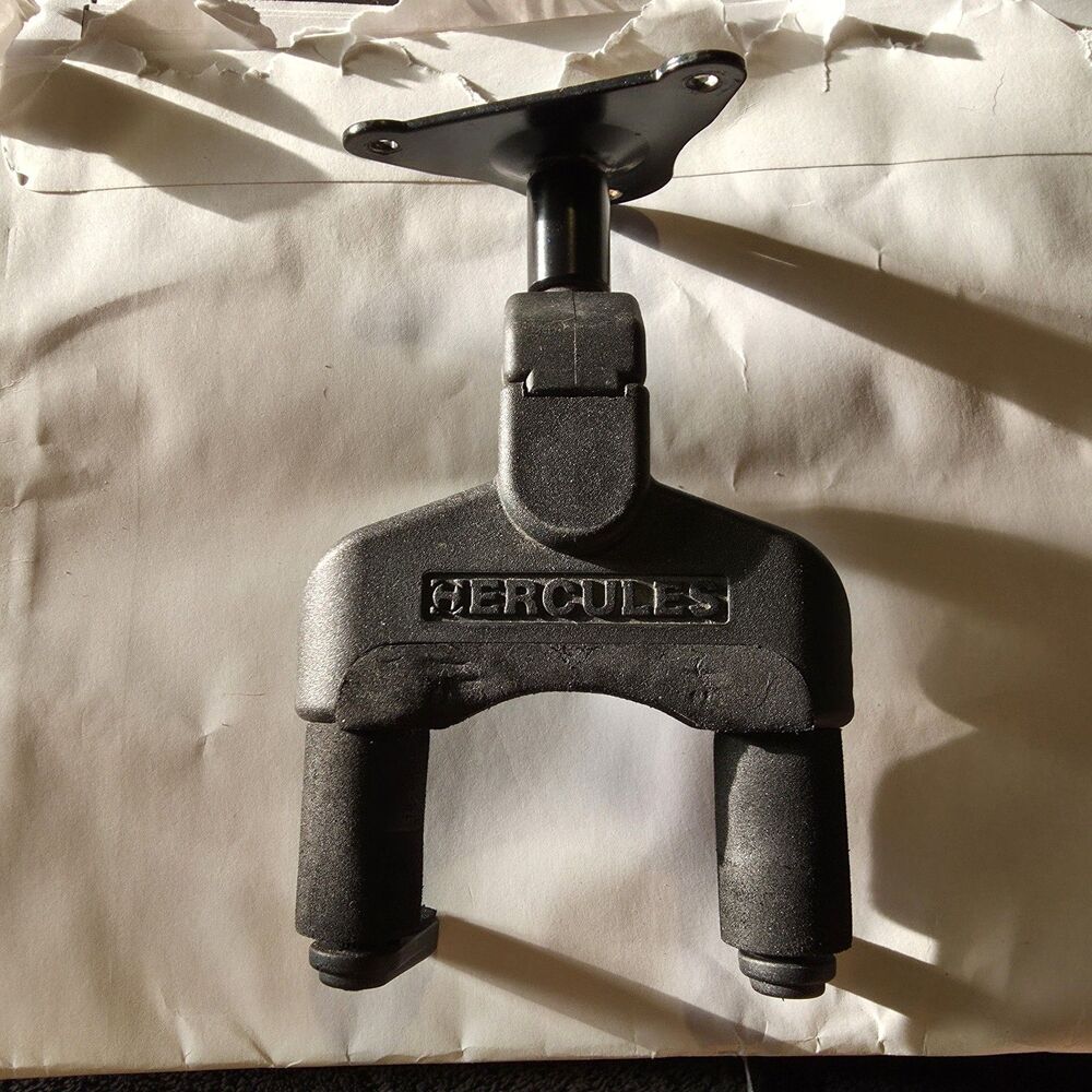 Hercules GSP39WBPLUS PLUS Series Universal AutoGrip Wall Mount Guitar Hanger